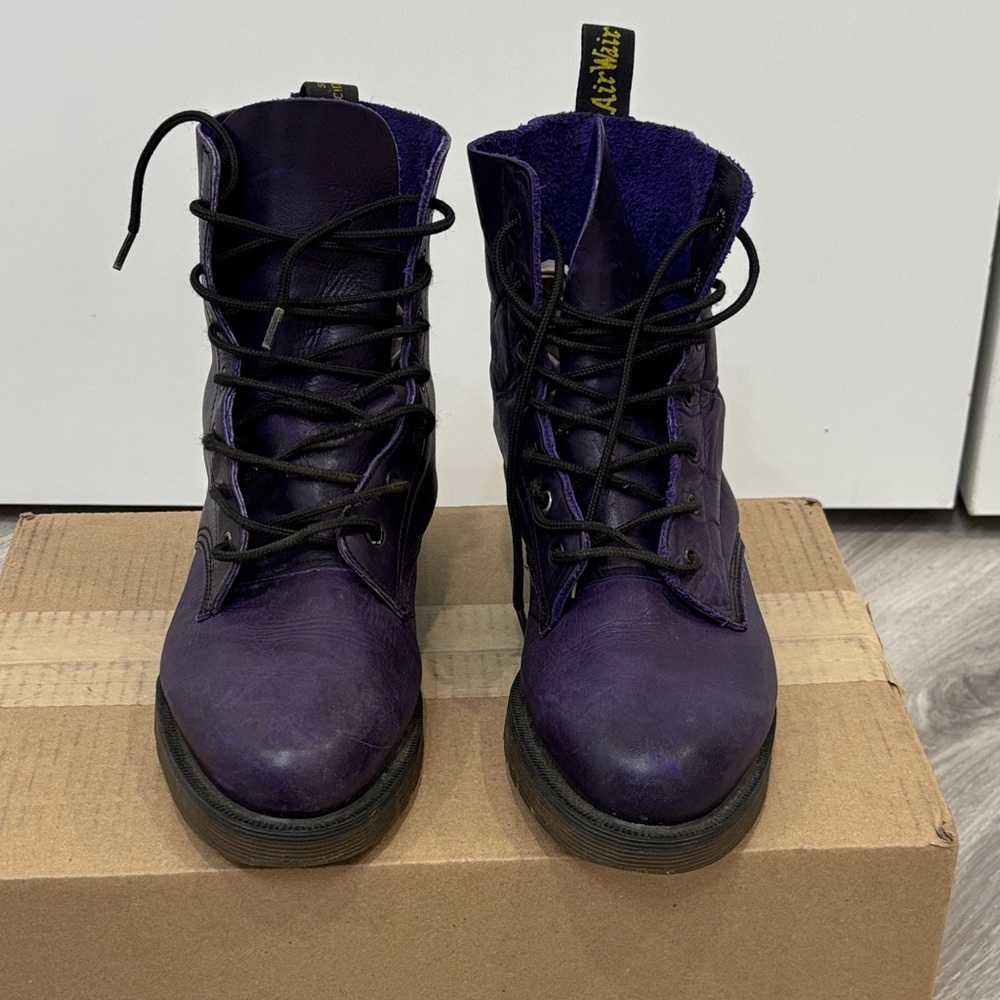 Made In England Vintage Dr. Martens Pointed Toe Combat Boots - Picture 2 of 9